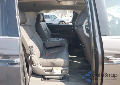 2015 Honda Odyssey Touring/Touring Elite из США, поврежденный, VIN 5FNRL5H98FB090751